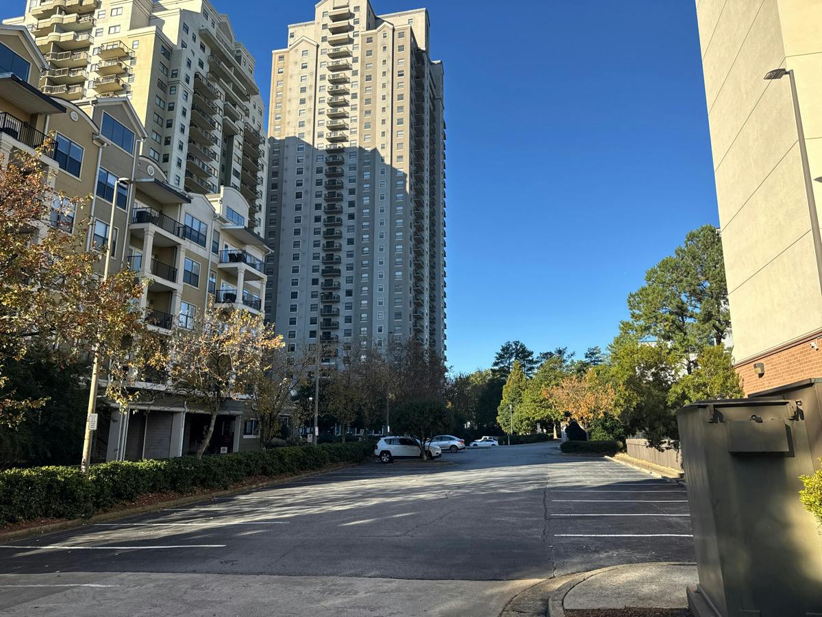 Hammond Dr, Sandy Springs, GA 30328 #1