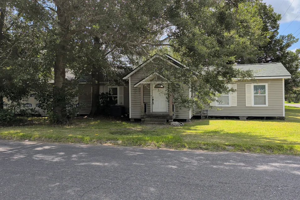 321 Evelyn St Sulphur, LA 70663, Calcasieu County