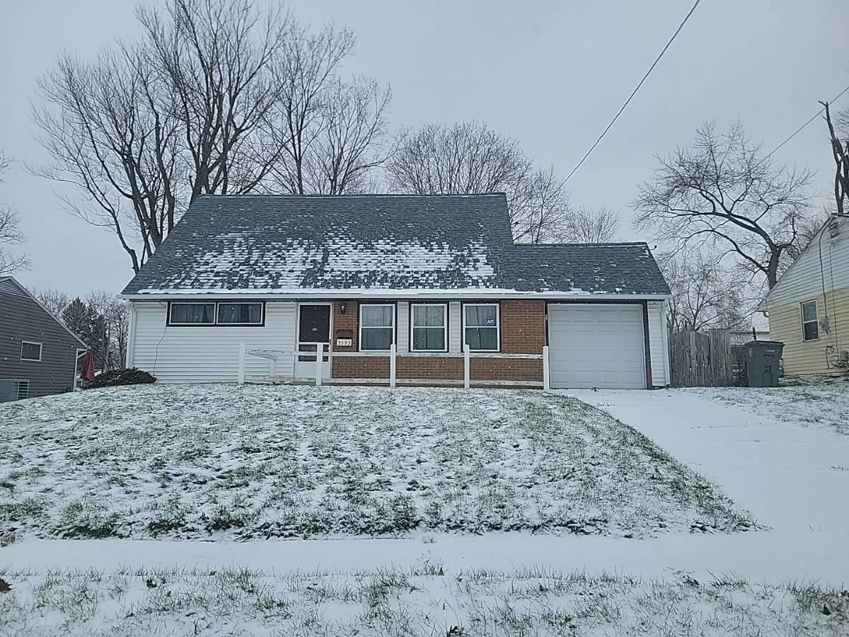 Krieger Ln, Youngstown, OH 44502