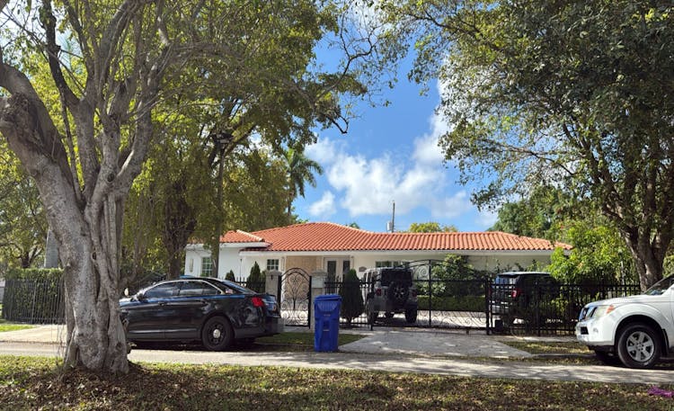 400 SW 24th Rd Miami, FL 33129, Miami Dade County