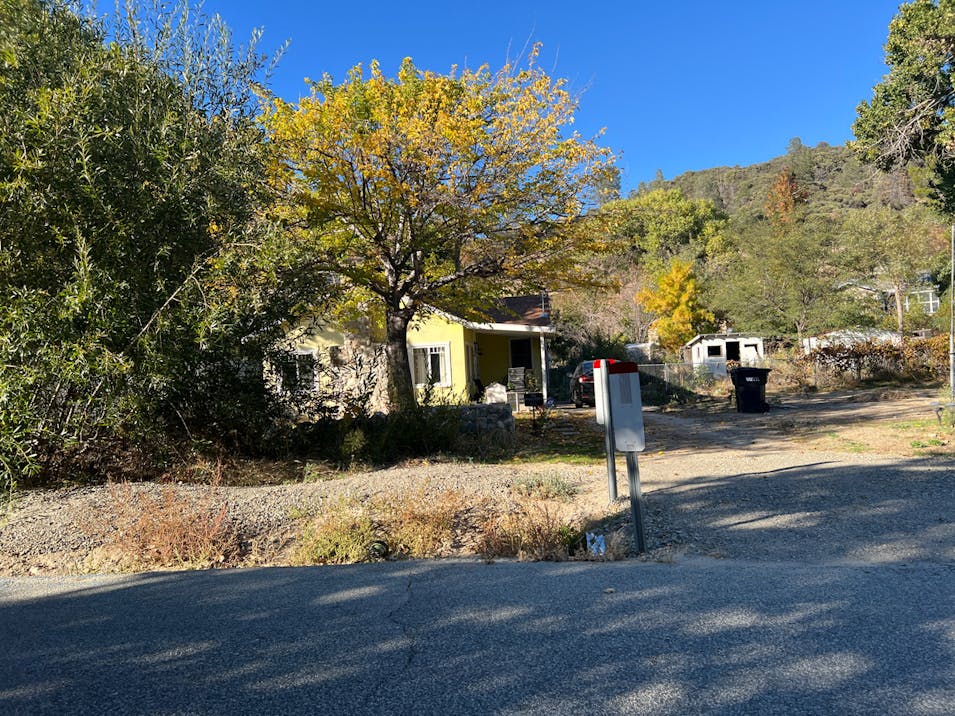 18077 Newvale Dr Lake Hughes, CA 93532, Los Angeles County