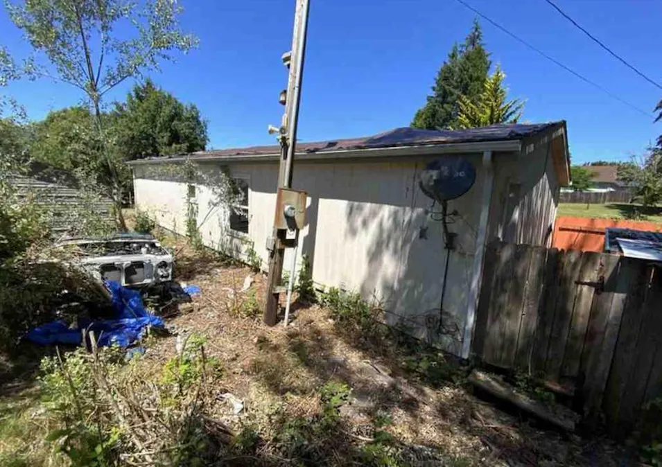 417 8th St Vader, WA 98593, Lewis County