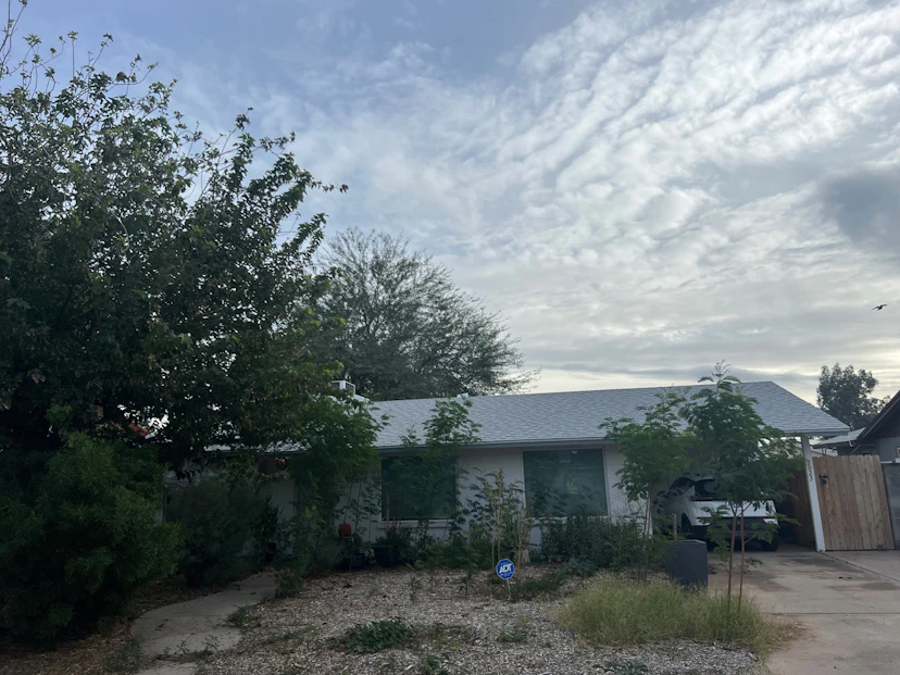 2023 W Corrine Dr