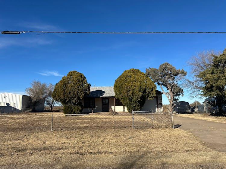 520 W Cliffside Ave Amarillo, TX 79108, Potter County