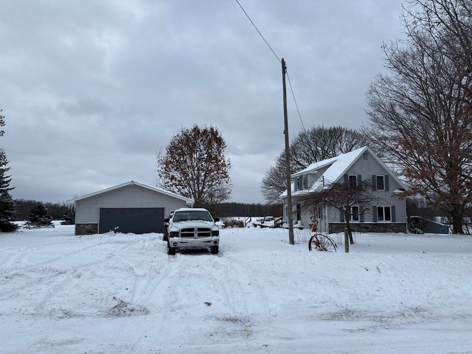 8395 21 Mile Rd Marion, MI 49665, Osceola County