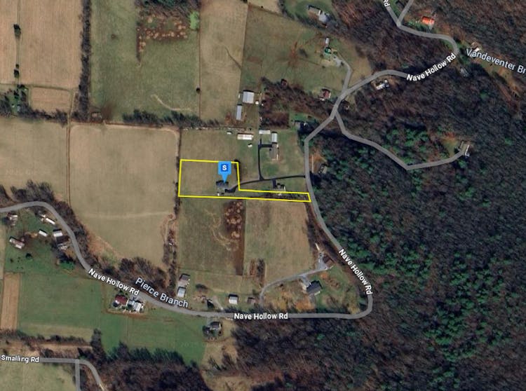 476 Nave Hollow Loop Elizabethton, TN 37643, Carter County