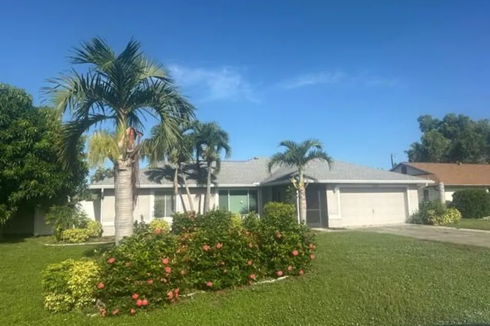 4340 SW 6th Pl Cape Coral, FL 33914, Lee County