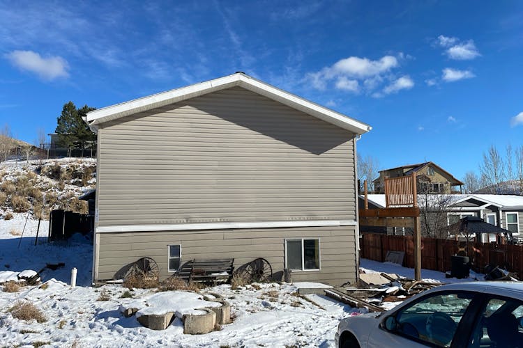 121 North First Street Bearcreek, MT 59007, Carbon County