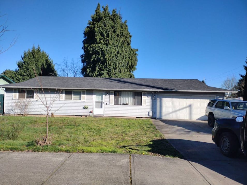 3915 NE 137th Ave Vancouver, WA 98682, Clark County