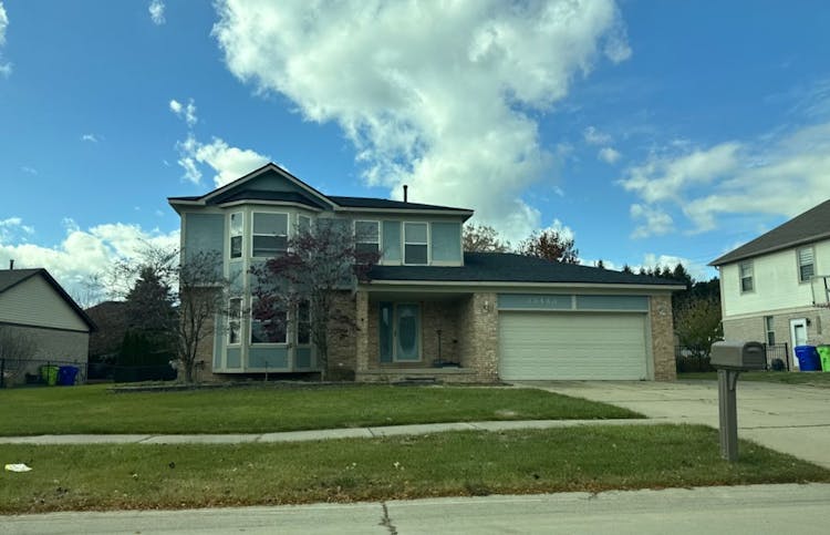 33443 Paoletti Fraser, MI 48026, Macomb County