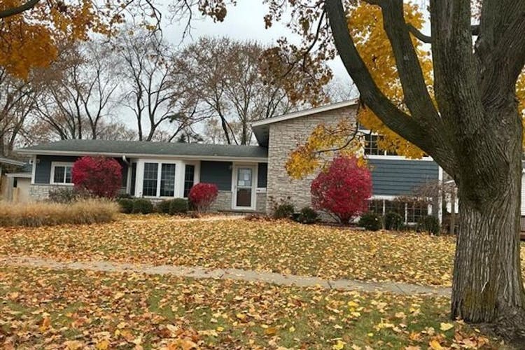 711 S 4th Ave Libertyville, IL 60048, Lake County