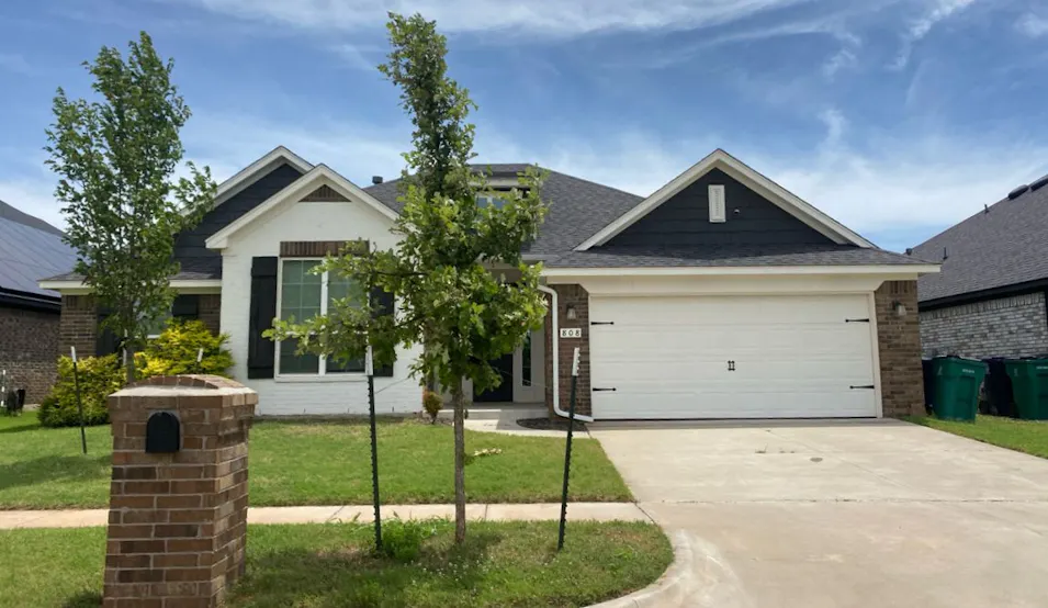 808 Scully Rd Yukon, OK 73099, Canadian County