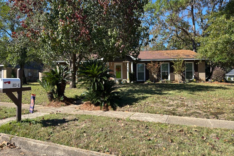 813 Parkwood Dr E Mobile, AL 36608, Mobile County