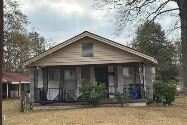 901 Bain Ave Attalla, AL 35954, Etowah County