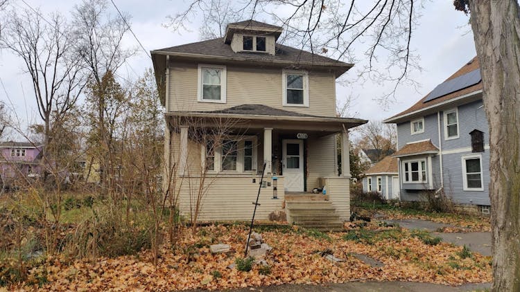 300 Regent St Lansing, MI 48912, Ingham County