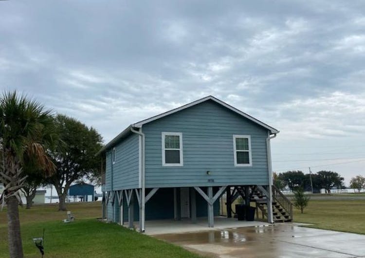 1978 Bayview Dr Palacios, TX 77465, Jackson County