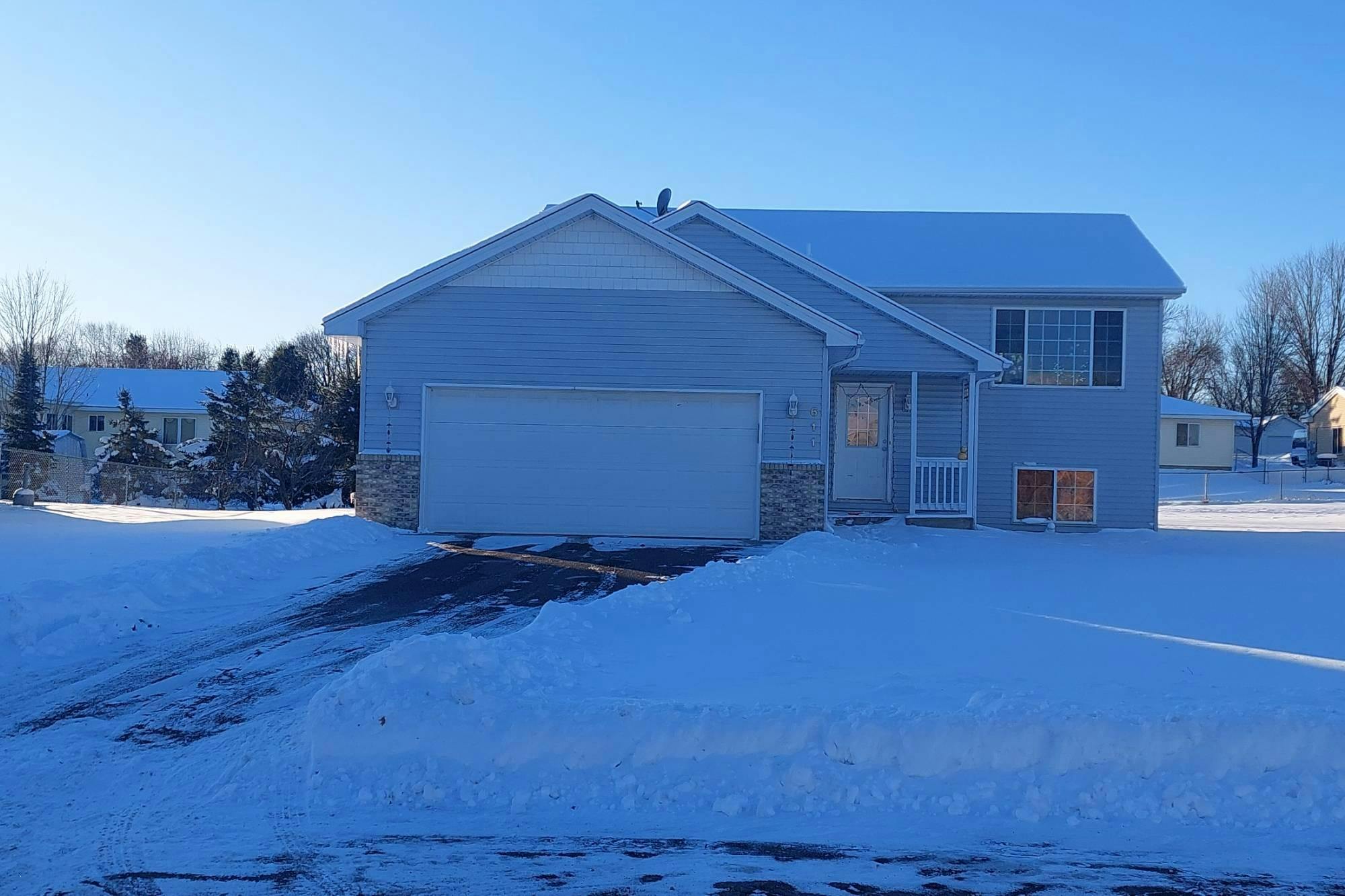 Jewell St, Mora, MN 55051