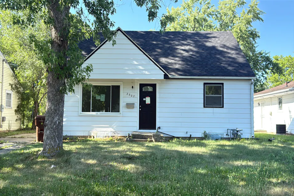 2307 Paradise Blvd Rockford, IL 61103, Winnebago County