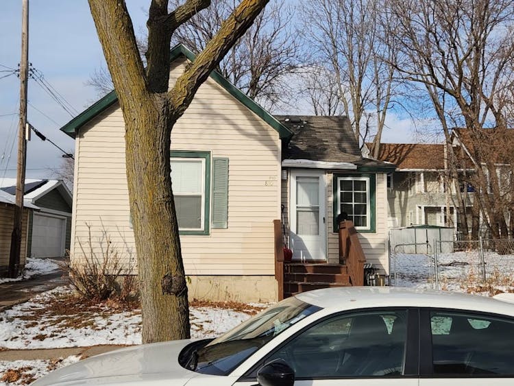 810 27th Ave N Minneapolis, MN 55411, Hennepin County