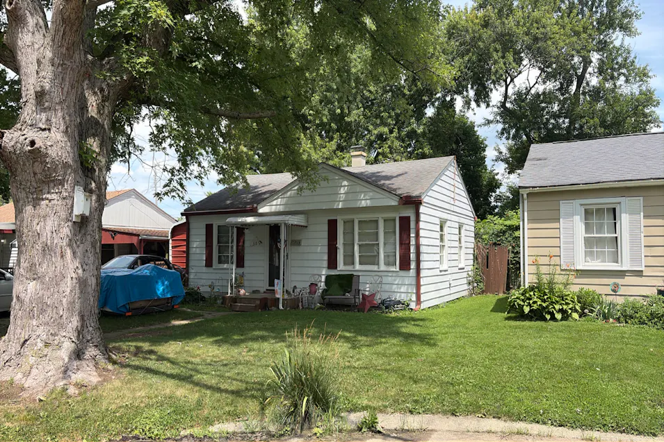 318 E 39th St Anderson, IN 46013, Madison County