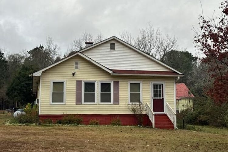 156 Smith St Thomaston, GA 30286-6737, Upson County