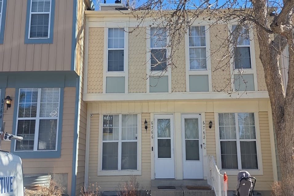 6766 S Holland Way Littleton, CO 80128, Jefferson County