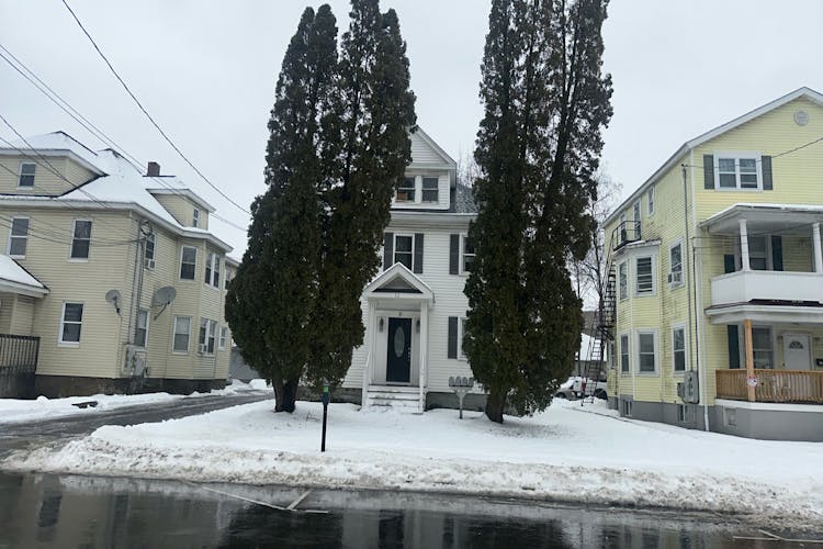 11 Moss Ave Danbury, CT 06810, Fairfield County