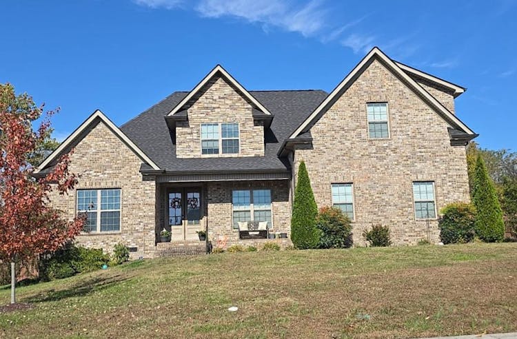 205 McGreevy Dr La Vergne, TN 37086, Rutherford County