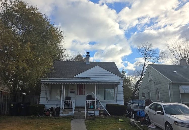 7650 Lamphere Redford, MI 48239, Wayne County