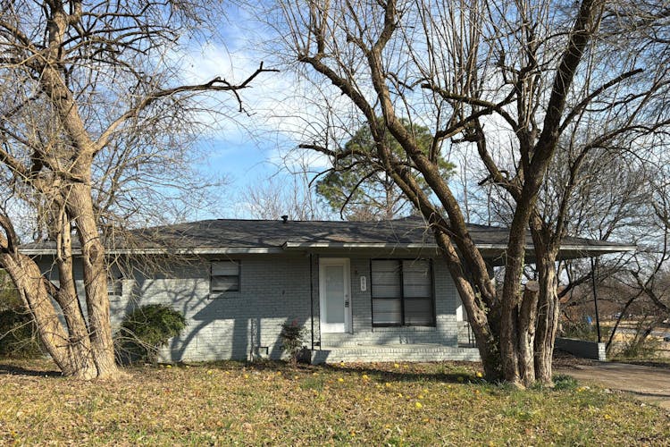 896 Lynden Boulevard Tupelo, MS 38801, Lee County