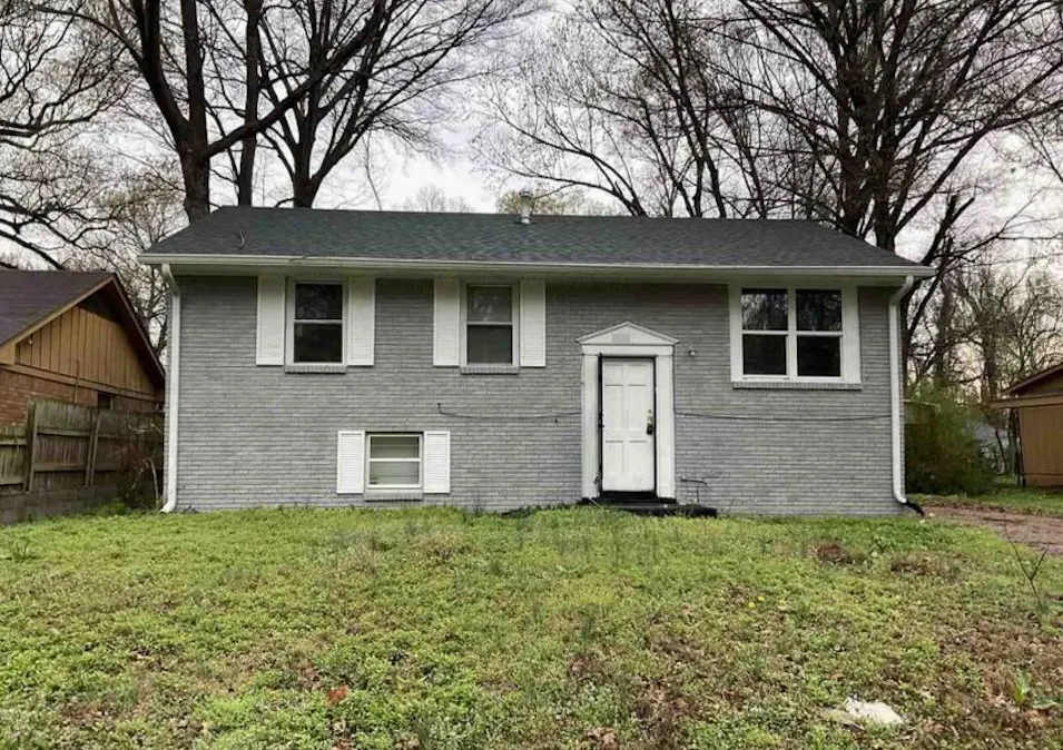 1906 Dessa Dr Memphis, TN 38127, Shelby County