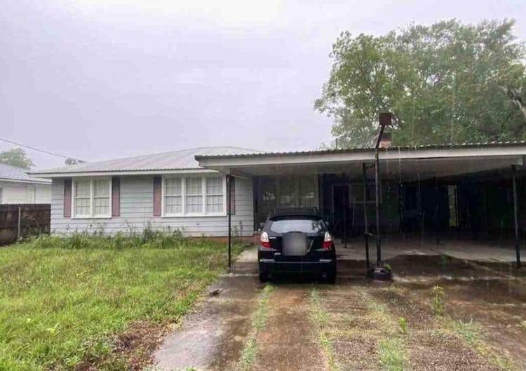 811 Shriever St Jennings, LA 70543, Acadia County