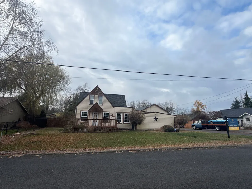 535 SW 19th St Chehalis, WA 98532, Lewis County