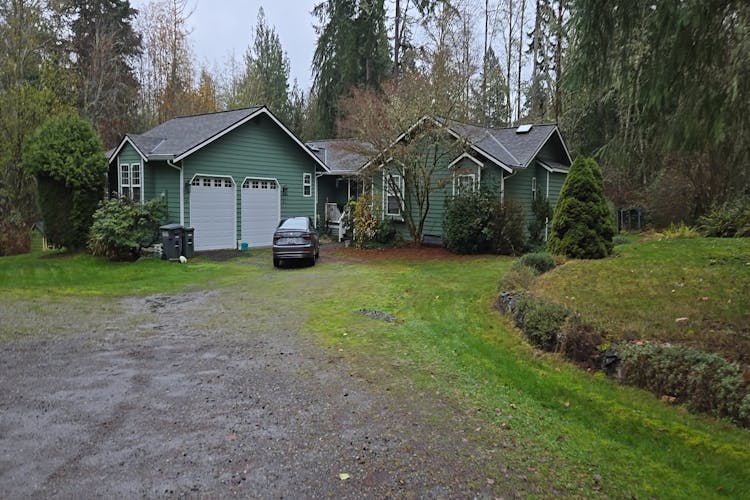 10809 136th Ave Court Kp N Gig Harbor, WA 98329, Pierce County