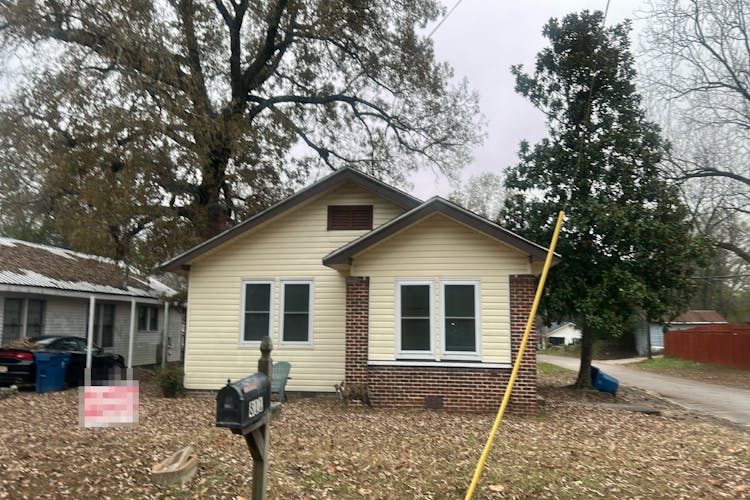 811 11th Ave Birmingham, AL 35228, Jefferson County