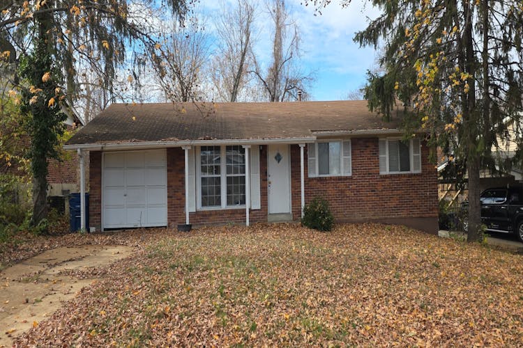 1149 Dawn Valley Dr Maryland Heights, MO 63043, St. Louis County