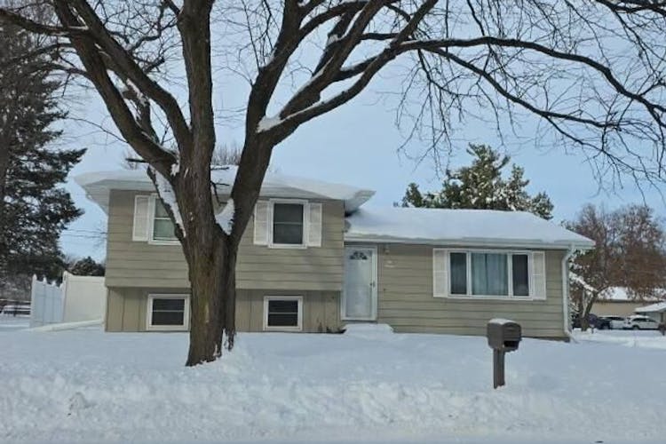 1013 E Richway Dr Albert Lea, MN 56007, Freeborn County