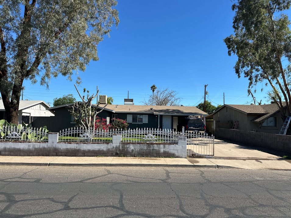 2815 N 48th Lane Phoenix, AZ 85035, Maricopa County