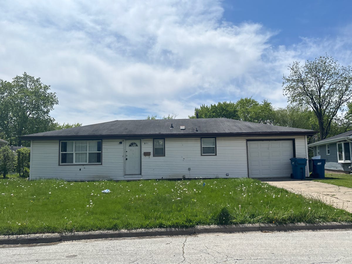 851 S PROSPECT Ave