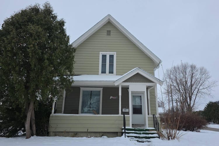 219 N Lakeshore Dr Lake City, MN 55041, Wabasha County