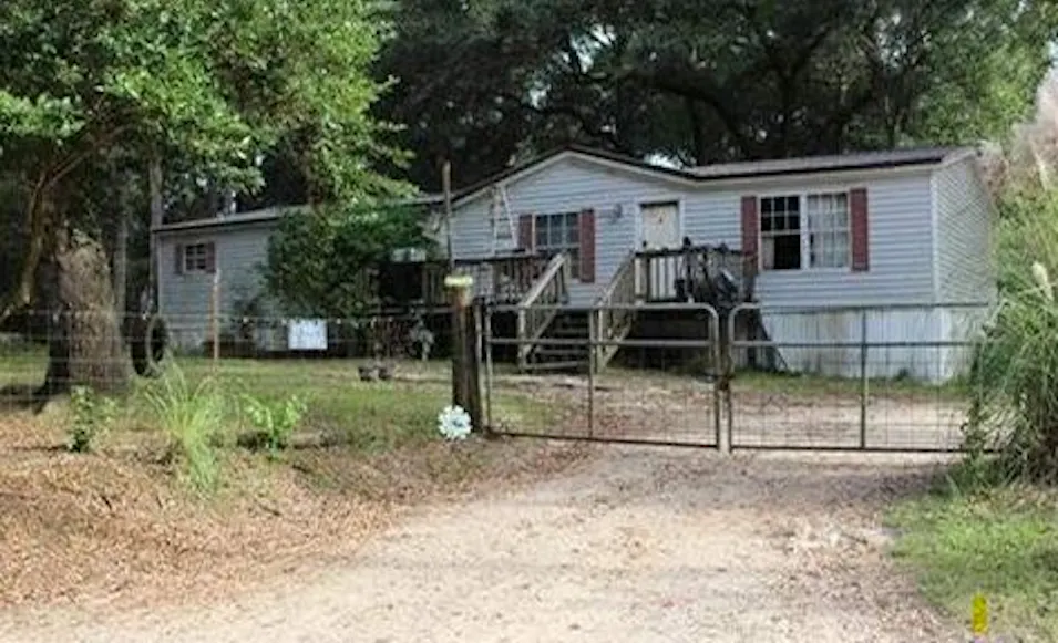 29323 Deschamp Rd Pass Christian, MS 39571, Hancock County
