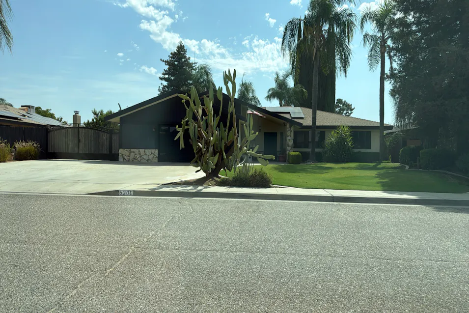 5200 Westpark Bakersfield, CA 93308, Kern County