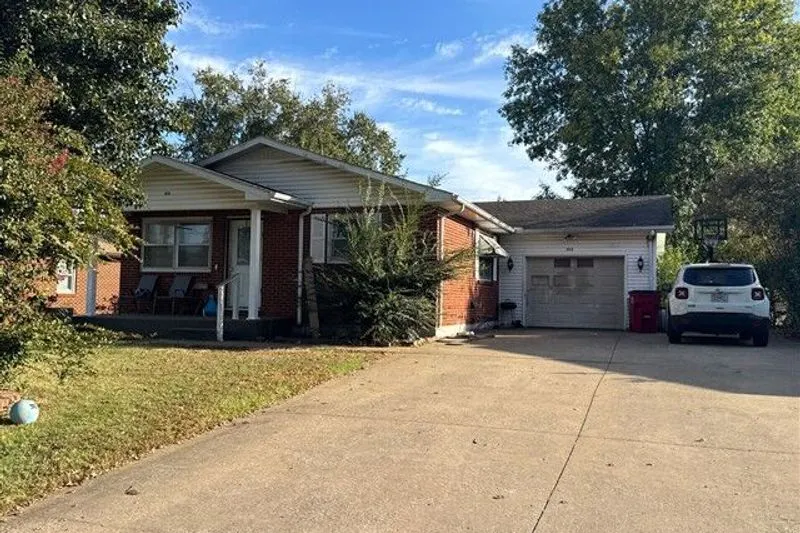 Crescent Dr, Sikeston, MO 63801 #1