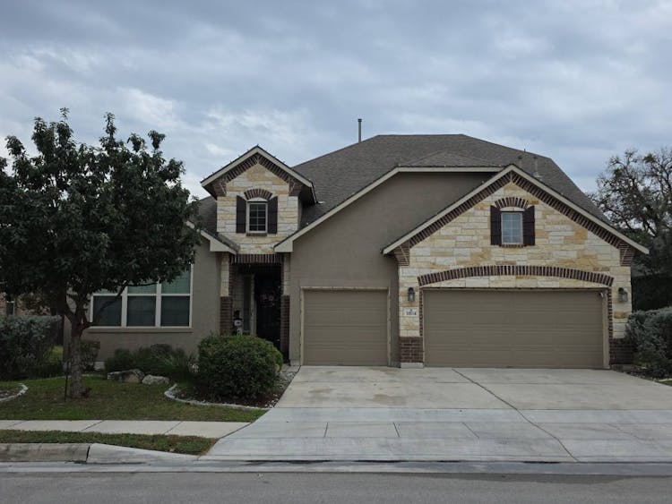 10514 Far Reaches Lane Helotes, TX 78023, Bexar County