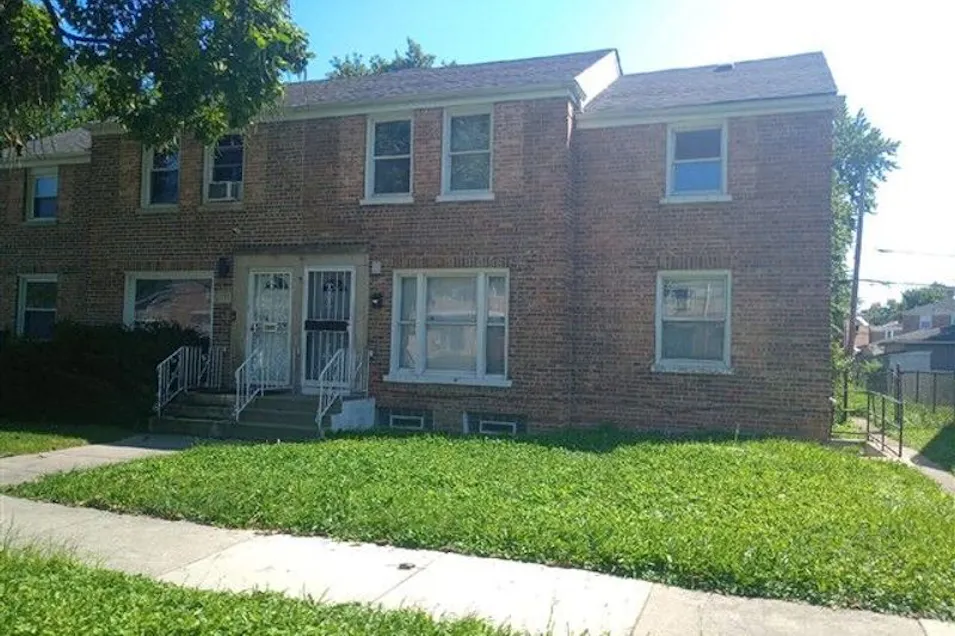 9113 S Wentworth Ave Chicago, IL 60620, Cook County