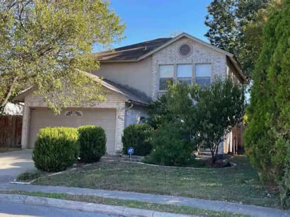 9208 Bowen Drive San Antonio, TX 78250, Bexar County