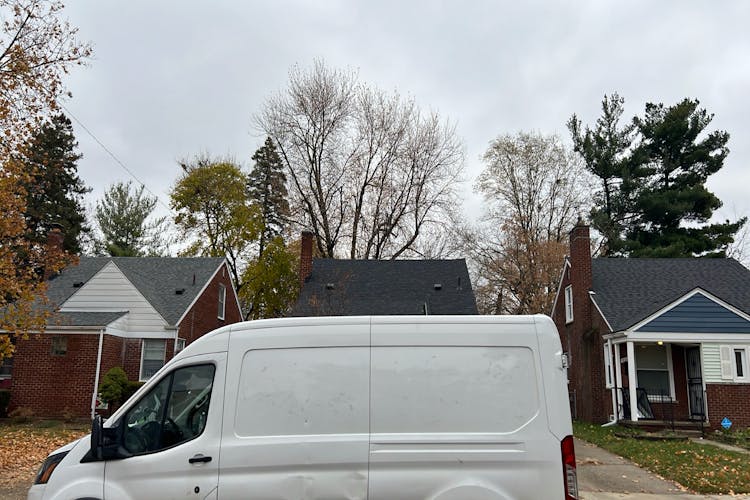 8260 Beaverland Redford, MI 48239, Wayne County