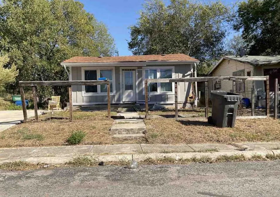 403 Rotary San Antonio, TX 78202, Bexar County