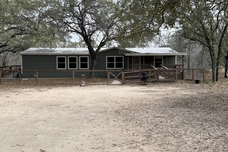 204 County Road 7725 Natalia, TX 78059, Medina County