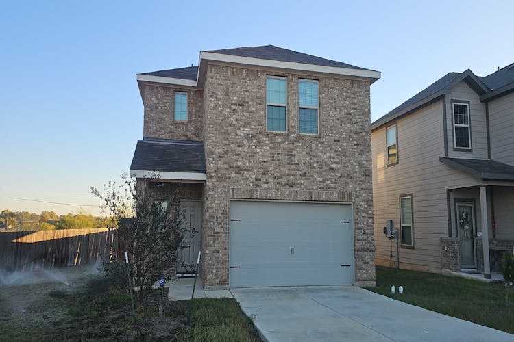 111 Sundrop Trl New Braunfels, TX 78130, Guadalupe County